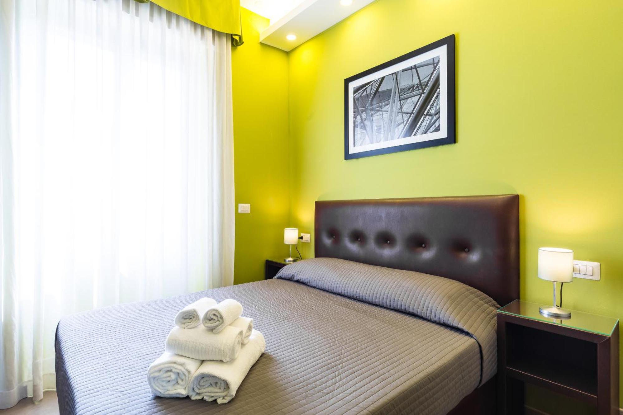 Hotel Bh Napoli Railway Habitación foto